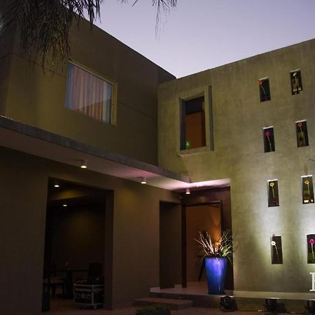 Faro Norte Suites Ασουνσιόν Εξωτερικό φωτογραφία