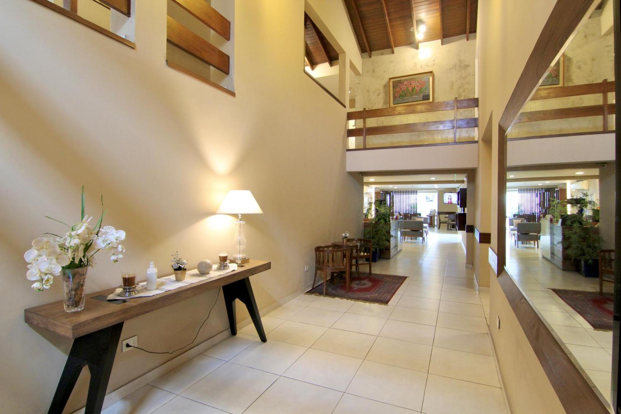 Faro Norte Suites Ασουνσιόν Εξωτερικό φωτογραφία